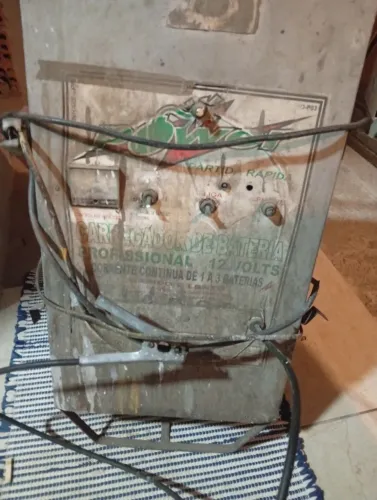Tenho uma máquina de carregar baterias