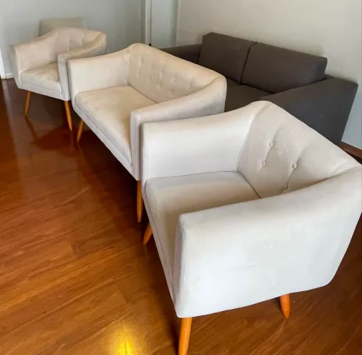 Conjunto sofá e poltronas D?rossi
