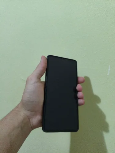 Poco f5 com bateria em bom estado 