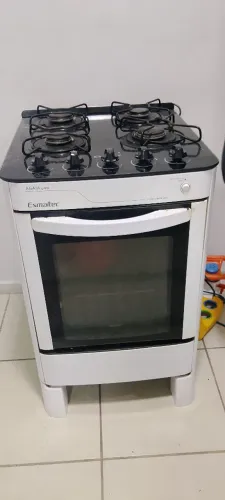 Fogão 4 bocas Esmaltec funcionando perfeitamente