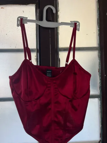 Croped Vermelho SHEIN