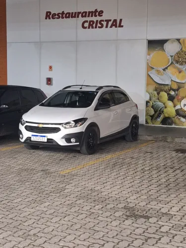 Chevrolet Onix Activ 1.4 8V Flex Mec. 4P 2019