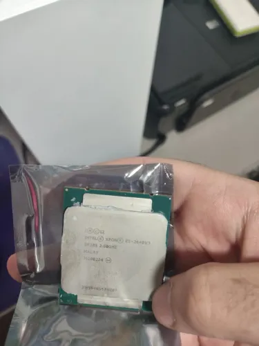 Xeon E5 2640 V3