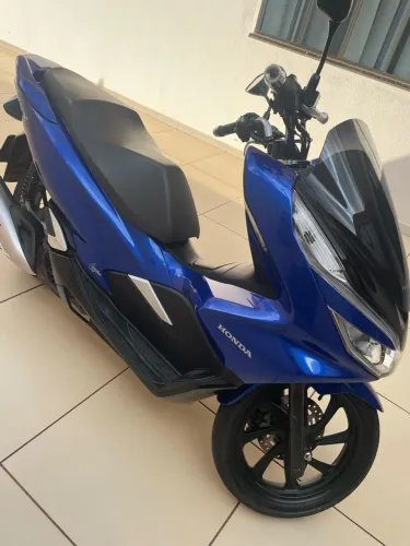 PCX 2022 - Muito conservada  