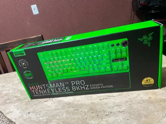 Razer Huntsman V3 PRO 8K HZ (LACRADO)