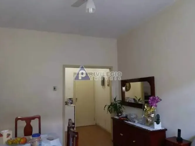 PRIVILÉGIO IMÓVEIS VENDE: EXCELENTE APARTAMENTO EM LOCALIZAÇÃO PRIVILEGIADA , IPANEMA - RJ