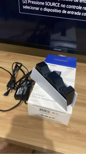BASE DE CARREGAMENTO DE CONTROLE DO PS5