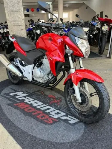HONDA CB300r 2014! Vale a pena conferir.