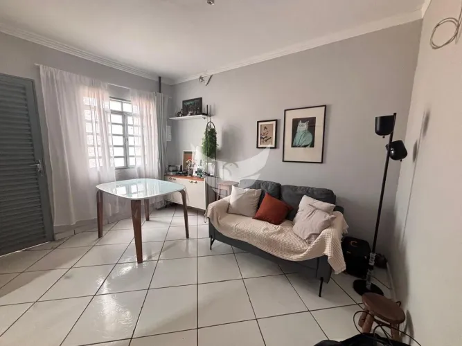 Casa à venda no Condomínio Vitória Régia