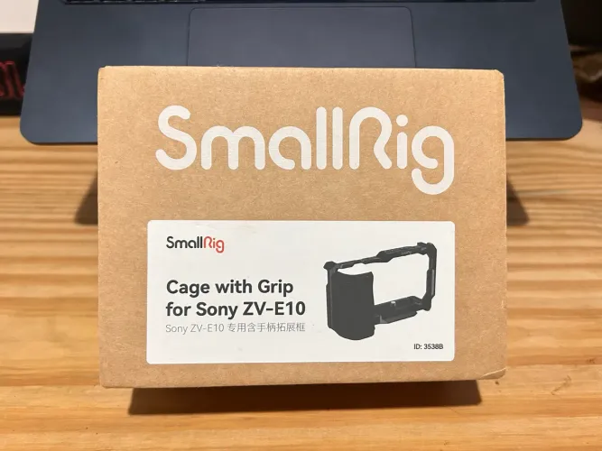 Cage ZVE10 SmallRig com Grip