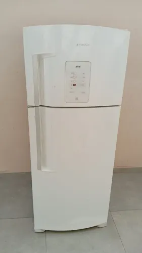 ? VENDO ÓTIMA GELADEIRA BRASTEMP FROST FREE 418L TOP MODELO NOVO ENTREGO E TESTO?