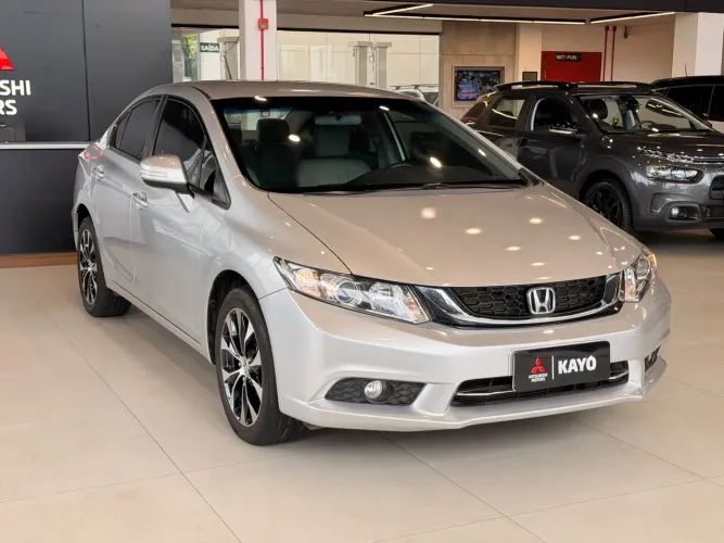 Honda Civic Sedan LXR 2.0 Flexone 16V Aut. 4P 2016