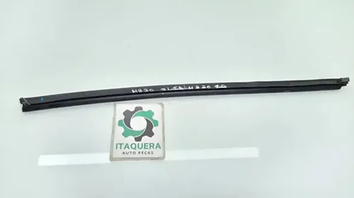 Pestana Friso Interno Traseiro Direito Hyundai Hb20 2020 Preto
