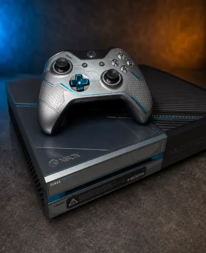 XBOX ONE ONE 1TB Halo 5 Guardians (ACEITO TROCA)