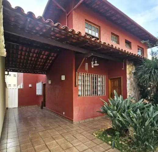 Casa Geminada com 4 quartos à venda em Belo Horizonte