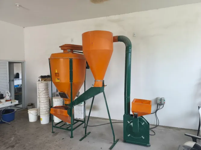 Mini Fábrica de Ração