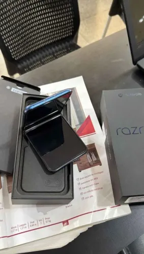 RAZR 60