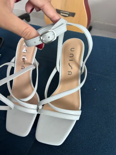 Sapato feminino Tamanho 37