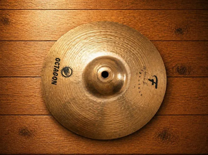 Prato Splash 8 polegadas Octagon F Signature