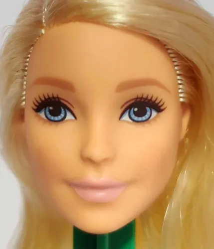 Cabeça Barbie Fashionista 83