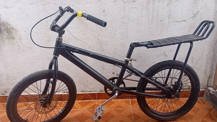 Vende-se montadinha aro 20