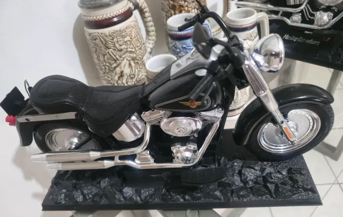 Hot Toys T-800 Motorcycle Terminator 2 - Harley Fat Boy 1/6 - Rara - Colecionador
