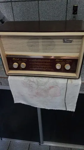 Rádio nord-son antigo