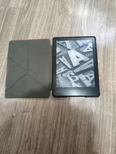 Kindle Paperwhite Signature Edition (11° Geração)