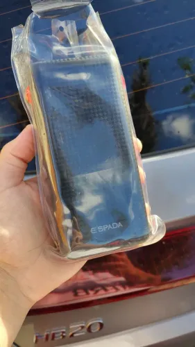 Power bank 20mil miliamperes nova, comprada a 3 dias