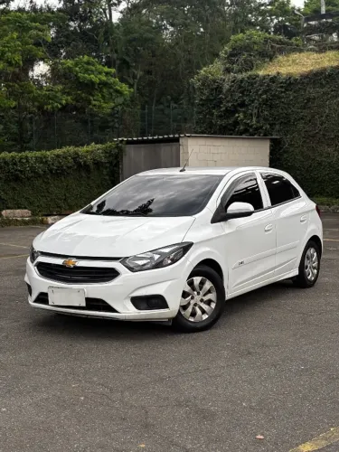 Chevrolet Onix Hatch LT 1.0 8V Flex Mec. 4P 2018