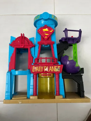 Castelo Daily Planet Imaginext