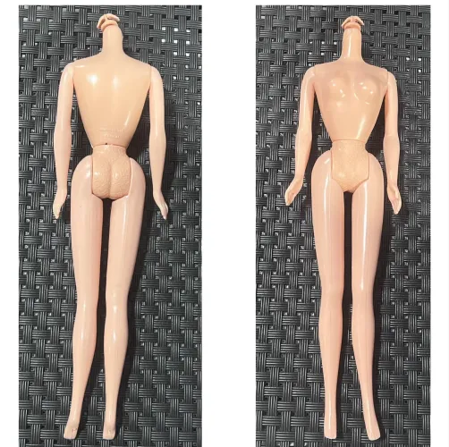 Corpo Barbie Branco com Avaria no Pescoço