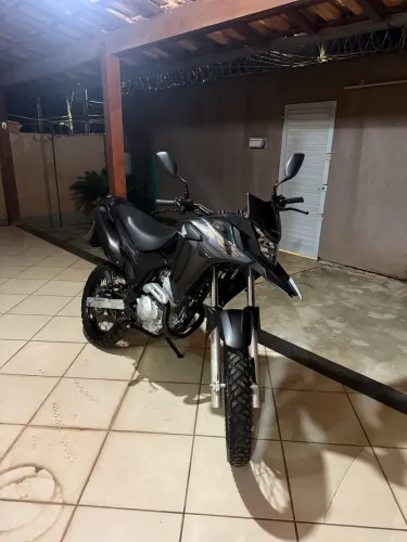 Xre 300 abs 2023