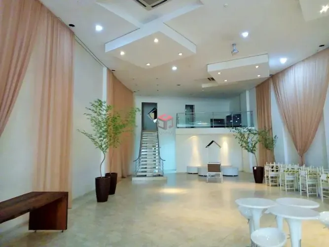 Prédio 1327 m² Localizado No Bairro Jardim Santo André - SP