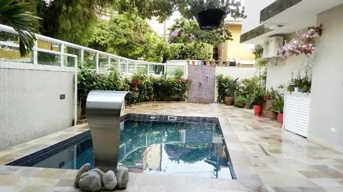 Casa com 4 dormitórios ( 4 suítes) à venda, 270 m² por R$ 3.800.000 - Quadra da Praia-Apar
