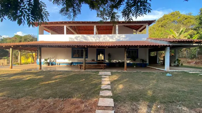 Lindo Sítio para locação ou venda, no Bairro Cidade Jardim, Esmeraldas - 2.250m², 3 Quarto