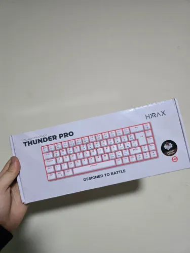 Teclado mecânico THUNDER PRO