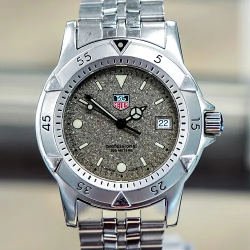 Tag Heuer Professional 1500