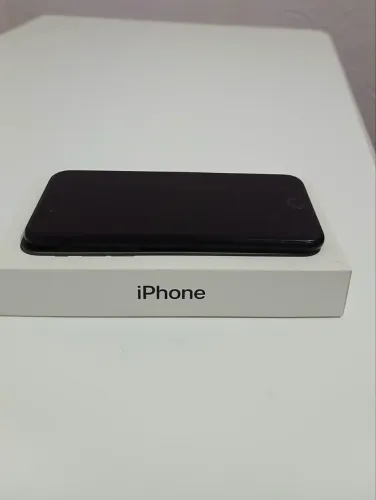 Troco iPhone SE 2020- 128 GB 