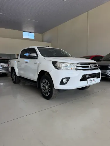 Toyota Hilux CD SRV 4X4 2.8 TDI Diesel Aut. 2018