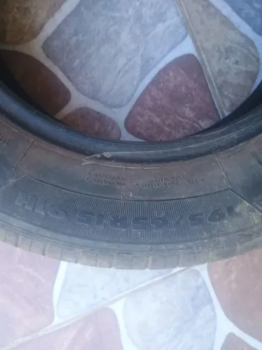 VENDO 2 PNEUS