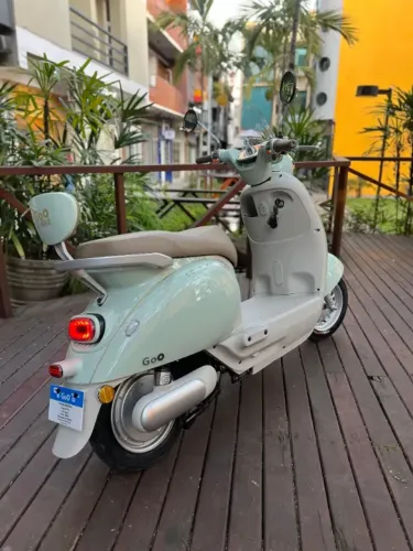 BE-5 Scooter Elétrica Retrô 1000W