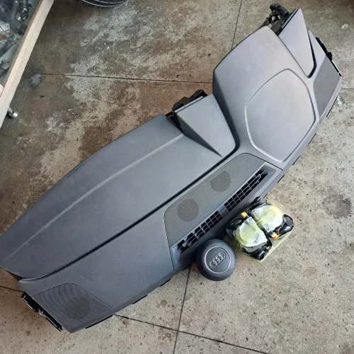 Kit airbag Audi A3 2023, peças em Geral para o mesmo