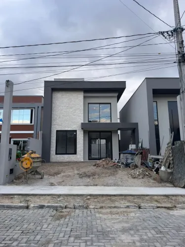 Casa em Abrantes 3 suítes Vila Florença