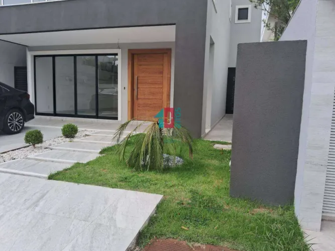 Recreio dos Bandeirantes | Casa de Condomínio 4 quartos, sendo 4 suites