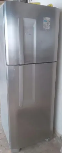 GELADEIRA ELETROLUX DISPONÍVEL