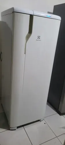 Geladeira Electrolux frostfree