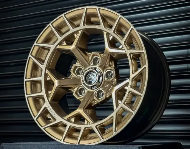 Rodas Fuel Charge Aro 17x9 5x127 Jeep 