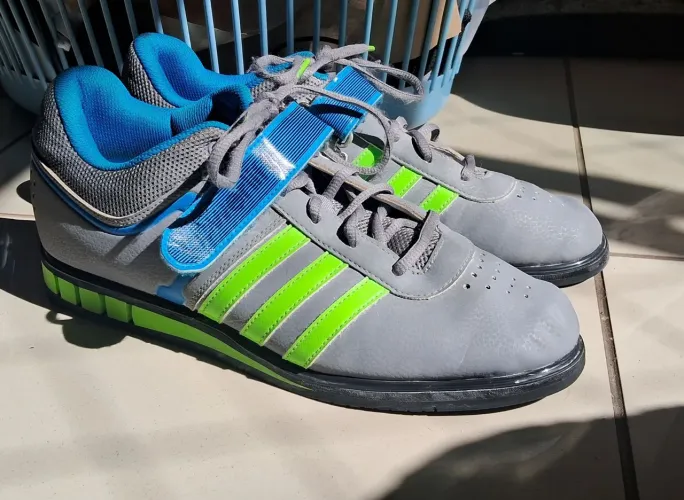 Adidas Powerlift 2.0 original, seminovo, tam. 43 BR