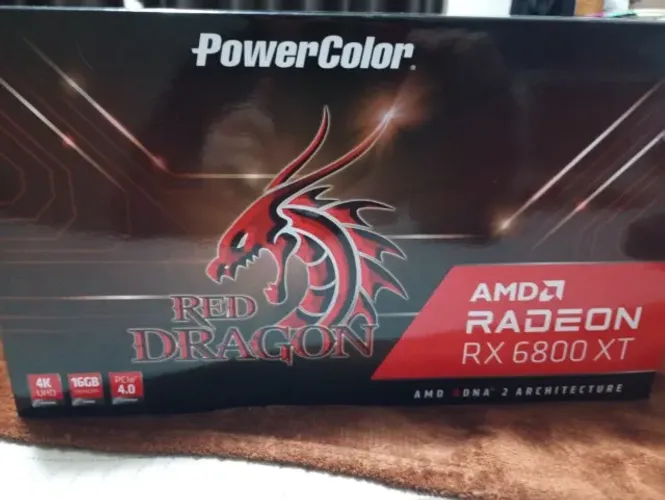 Placa de Vídeo AMD RX 6800 XT